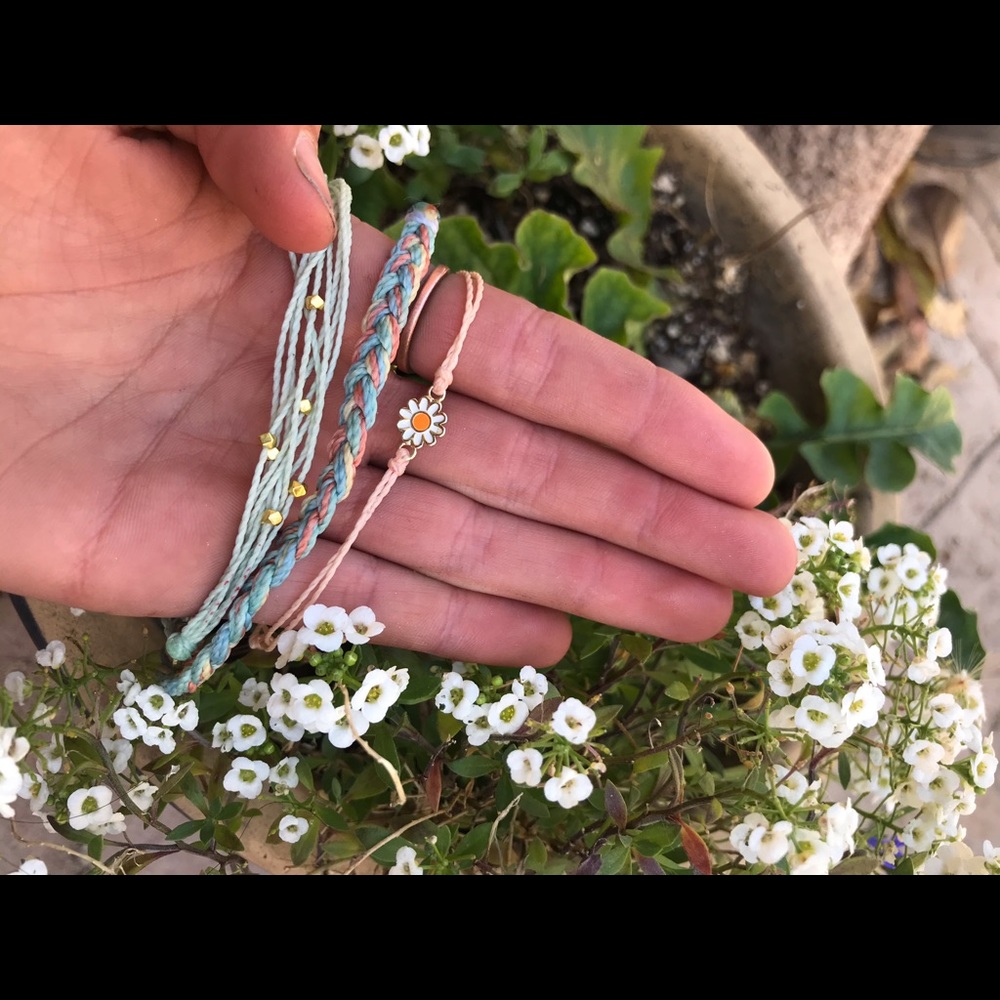 3 pack of bracelets